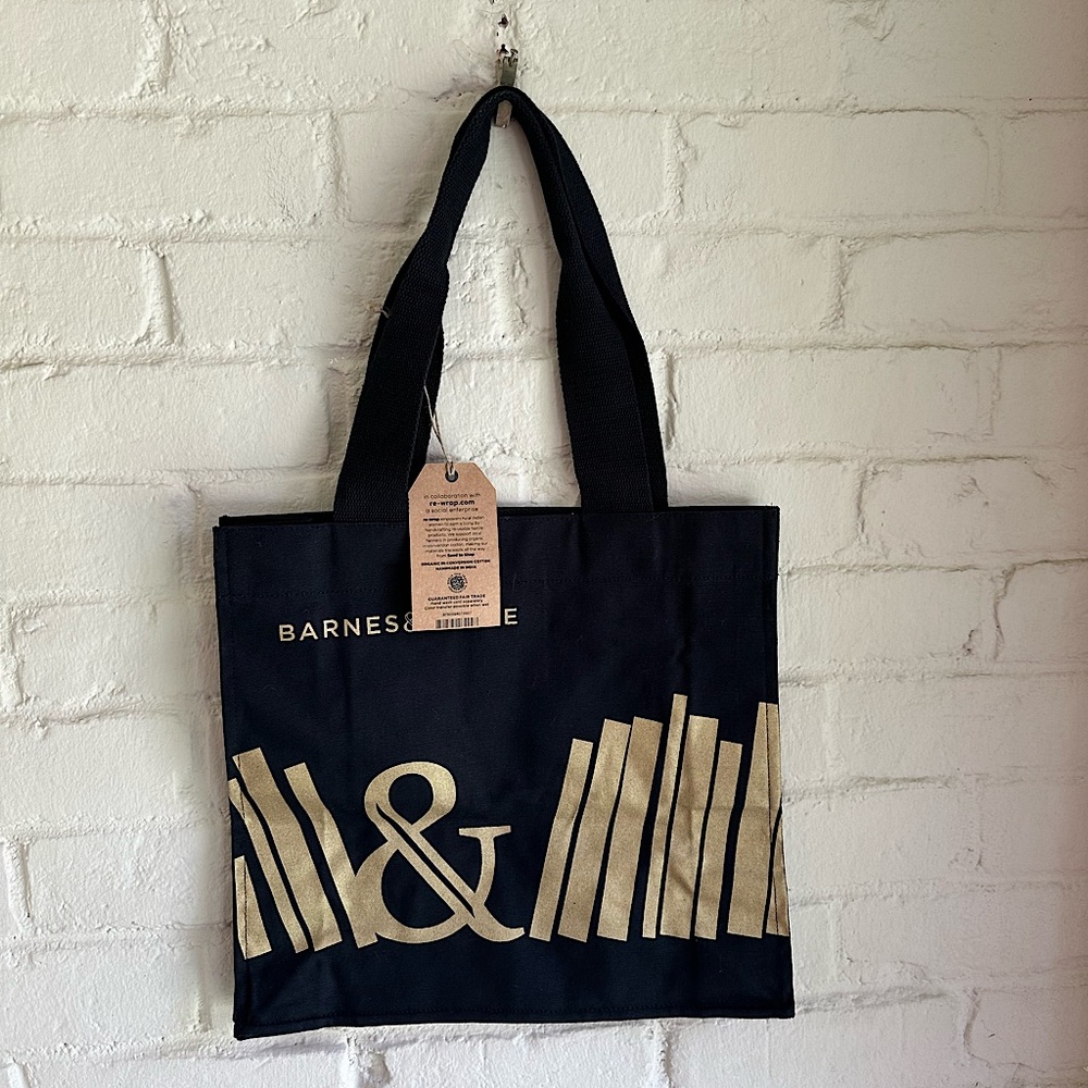 Barnes and Noble NWT cute black and gold book tote bag
